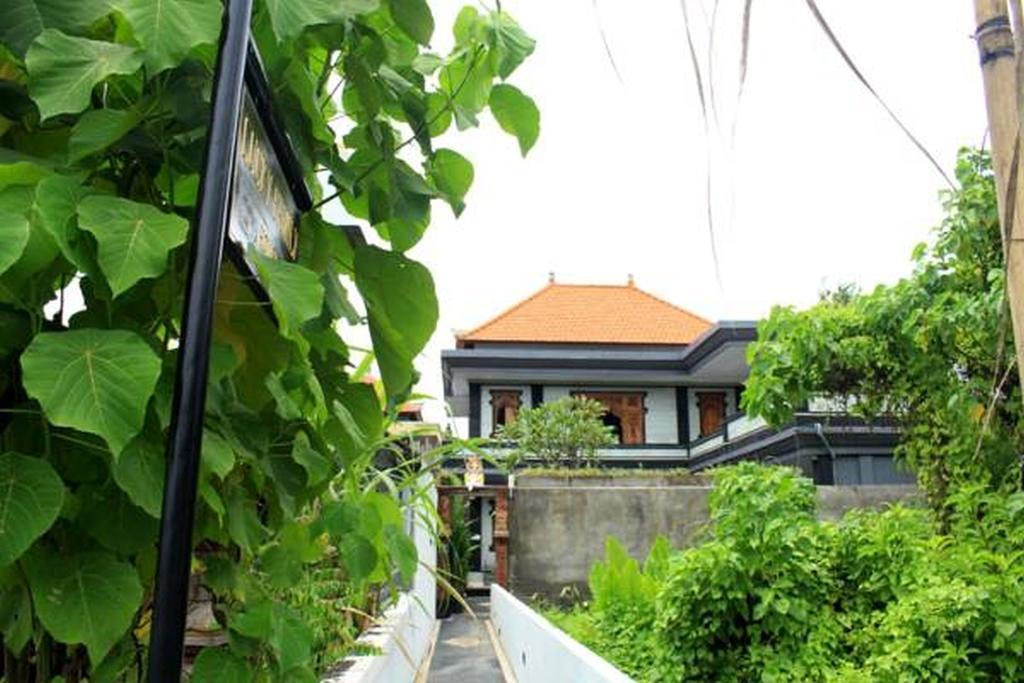 Lucky Family Villa Ubud Exterior foto